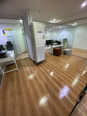 Jeddah, Construction, Construction, Maintenance Team Available