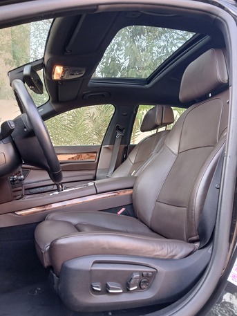 Zinj, Vehicles, Cars & Trucks , BHD 5300,  Bmw 750 Li,  2013,  Automatic,  128000 KM,  BMW 750Li  FULL OPTION SINGLE OWNER CAR FOR SALE