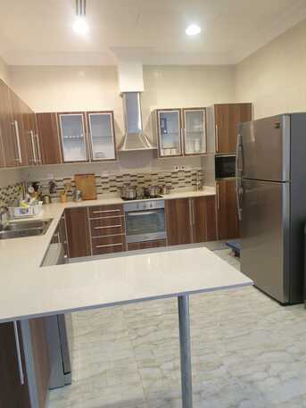 Al Seef, Apartments/Houses, BHD 550/month,  Furnished,  2 BR,  100 Sq. Meter,  Luxury Apartment Furnished, For Rent, Seef Area