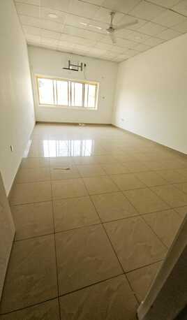 Umm Al Hassam, Apartments/Houses, BHD 250/month,  3 BR,  3 Bedroom Unfurnished Flat For Rent Without Ewa