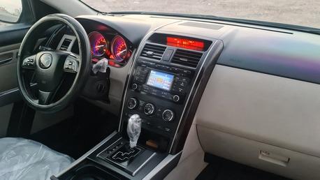 Juffair, Vehicles, Cars & Trucks , BHD 1650,  Mazda CX-09,  2010,  Automatic,  175000 KM,  Mazda CX-9  Full Option Instalments Option Available