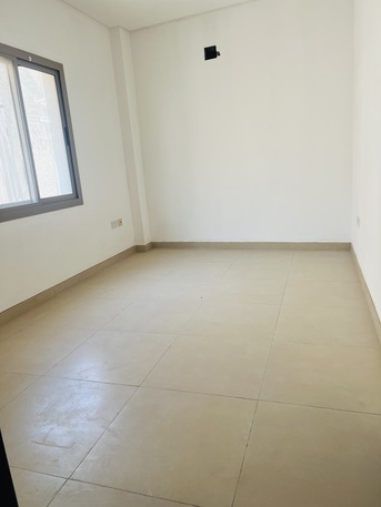 Manama, Apartments/Houses, BHD 150/month,  2 BR,  2 Bhk Flat Available In Rasruman Near Sony Ashrafs