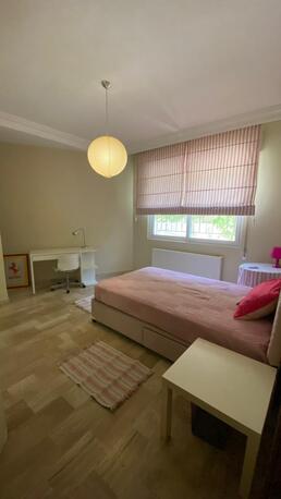 Paris, Apartments/Houses, JD 14/year,  Furnished,  2 BR,  Fully Furnished Apartment For Rent In Shmesani With 2 Bedrooms