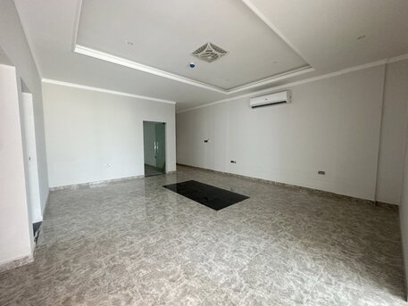 Hidd, Offices, BHD 350,  120 Sq. Meter,  FOR Rent  Modern Office With A Sea View.