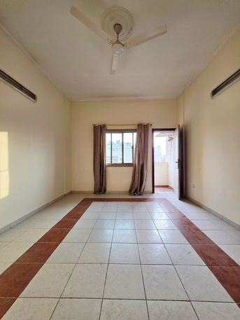 Hoora, Apartments/Houses, BHD 220/month,  2 BR,  Very Spacious & Clean UN Furnished 2 BHK Balcony Flat Without Ewa@220/BD In Hoora