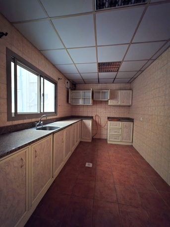 Hoora, Apartments/Houses, BHD 220/month,  2 BR,  Very Spacious & Clean UN Furnished 2 BHK Balcony Flat Without Ewa@220/BD In Hoora