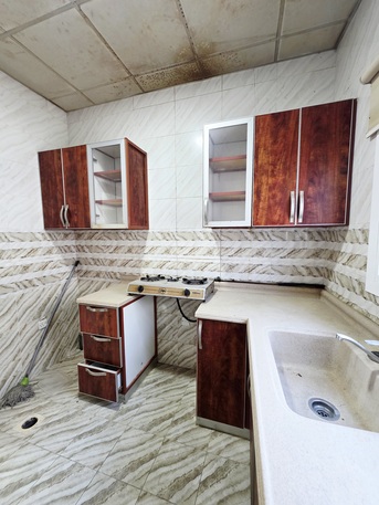 Manama, Apartments/Houses, BHD 250/month,  2 BR,  All Inclusive Neet & Clean Semi Furnished 2 BHK Flat With Unlimited Ewa@250/BD In Manama