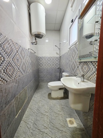 Manama, Apartments/Houses, BHD 240/month,  2 BR,  All Inclusive Neet & Clean Semi Furnished 2 BHK Flat With Unlimited Ewa@240/BD In Manama