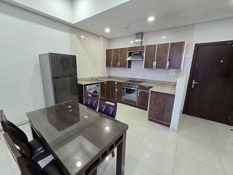 Juffair, Apartments/Houses, BHD 290/month,  1 BR,  #2BATHROOM Hall Kitchen With Electricity Fully Furnished Car Parking