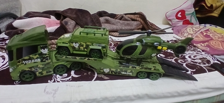 Dammam, Toys & Games, SAR 50,  Army TEAMSTREZ MILITERY TRANSPORT  Truck
