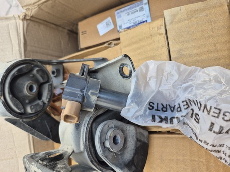 Busaiteen, Auto Parts, BHD 30,  Suzuki Engine Mount And Coil