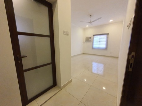 Galali, Apartments/Houses, BHD 200/month,  3 BR,  160 Sq. Meter,  For Rent  Semifurnished For Rent Modern Flat In Qalali Near Wahat Almuharraq