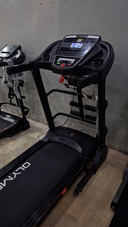 Riyadh, Sporting Goods, SAR 1099,  USED TREADMILLS FOR SALE ONLY 1099/- WITH MASSAGER 0537981203