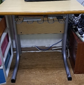 Riffa, Furniture, BHD 5,  Tea Table And Study Table