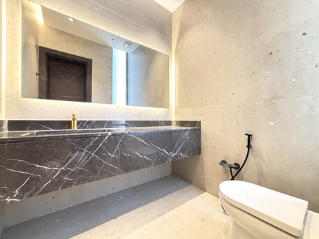 Kuwait City, Apartments/Houses, KWD 900/month,  4 BR,  Abu Fatira &ndash;new, 4 Master Bedroom Floor W/large Balcony