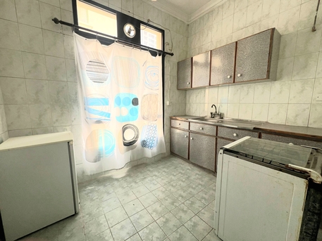 Mahooz, Apts/Flats Wanted, BHD 230/year,  Furnished,  1 BR,  EXCELLENT 1BHK FULLYFURNISHED WITH UNLIMITED EWA WIFI