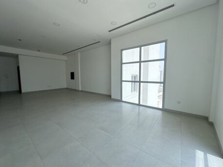 Manama, Offices, BHD 300,  80 Sq. Meter,  Modern Commercial Office For Rent In Maqabah