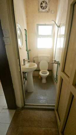 Gudaibiya, Apartments/Houses, BHD 250/month,  4 BR,  4 Bedroom Unfurnished Flat For Rent Without Ewa