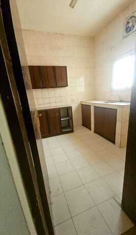 Gudaibiya, Apartments/Houses, BHD 260/month,  4 BR,  2.bedroom Unfurnished  Flat For Rent Without Ewa