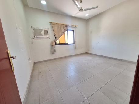 Zinj, Apartments/Houses, BHD 190/month,  1 BR,  1 Bhk With Ewa And Car Parking