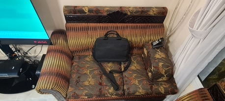 Dammam, Furniture, SAR 1000,  Sofa 17 Seater Large Size + Table