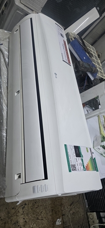 Al Malaz, Air Conditioners, SAR 700,  Malaz@ Selling All Types Of Used Split & Window Air Conditioner. Have Warranty.