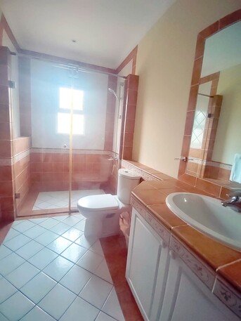 Saar, Villas, BHD 900,  Furnished,  350 Sq. Meter,  Fully Furnished Beautiful Garden Villa For Rent In Shakhurah