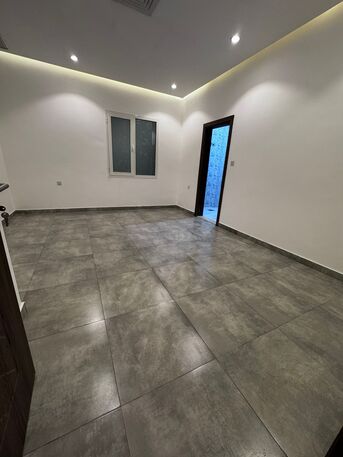 Kuwait City, Apartments/Houses, KWD 675/month,  4 BR,  Apartment For Rent In Salwa, 4 Master Rooms With Balconies And A Guest Bathroom
