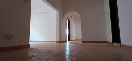 Mahooz, Apartments/Houses, BHD 250/month,  2 BR,  2 Bhk Spacious Inclusive Ewa Un Furnished With Car Parking