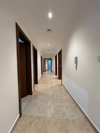 Kuwait City, Apartments/Houses, KWD 750/month,  4 BR,  For Rent In Zahraa, First Floor