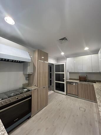 Kuwait City, Villas, KWD 1600,  A New Luxury Villa For Rent In Fintas, Kuwait, With A Spacious Area Of ​​400 Square Meters