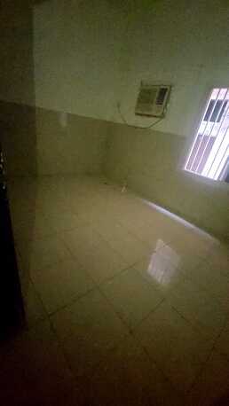 Hoora, Apartments/Houses, BHD 180/month,  2 BR,  2 Bedroom Unfurnished Flat For Rent Without Ewa