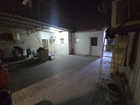 Riffa, Bedspace Available, BHD 25/month,  Bed Space In Hajiyat Monthly Basis Per Person 25 BD With Electricity.