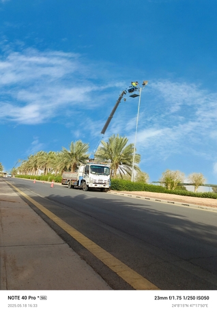 Riyadh, Logistics, ???? Saeed & Brothers &ndash; Boom Truck Crane & Galab Dayna Rental ????