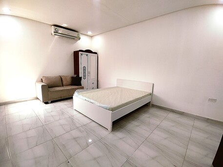 Manama, Apartments/Houses, BHD 200/month,  Furnished,  1 BR,  70 Sq. Meter,  Furnished 1 BHK Apartment For Rent In Al Guful  BD.200/- Inclusive