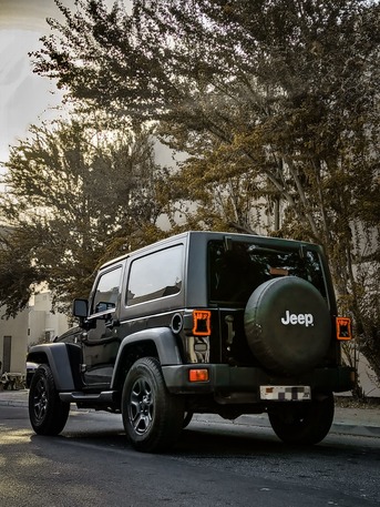 Zinj, Vehicles, Cars & Trucks , BHD 5900,  Jeep Wrangler,  2015,  Automatic,  88000 KM,   SPORT  AGENT MAINTAINED CAR FOR SALE