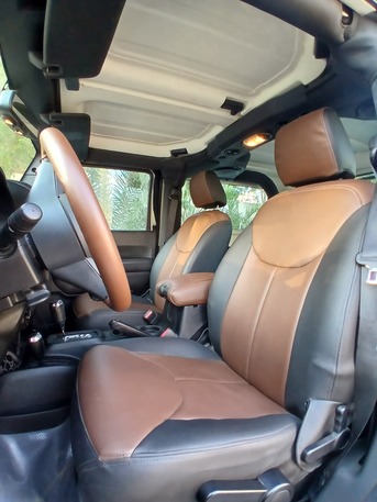 Zinj, Vehicles, Cars & Trucks , BHD 5900,  Jeep Wrangler,  2015,  Automatic,  88000 KM,   SPORT  AGENT MAINTAINED CAR FOR SALE