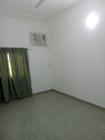 Manama, Real Estate For Sale, BHD 200,  2 BR,  2 Bhk For Rent In Ras Roman