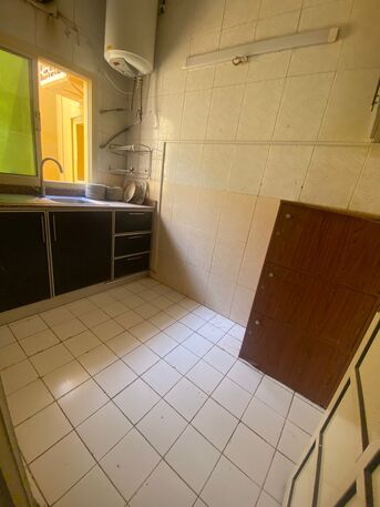 Muharraq, Apartments, Flats, Houses & Villas, BHD 170/month,  2 BR,  Flat For Rent In Muharraq With EWA Near To Casino Garden