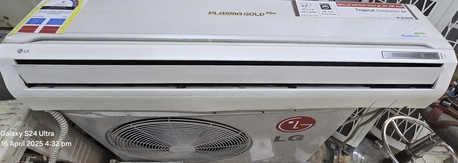 Al Malaz, Furniture, SAR 600,  Malaz Selling All Types Of Used Split & Window Air Conditioner. Have Warranty.