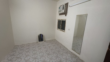 Riyadh, Housing Exchanges, SAR 450/month,  2 BR,  Well Furnished Bed Space Available For Decent Bachelor