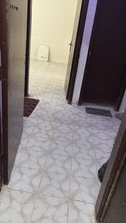 Riyadh, Housing Exchanges, SAR 450/month,  2 BR,  Well Furnished Bed Space Available For Decent Bachelor