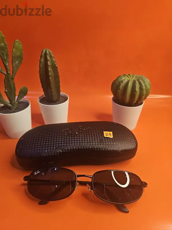 East Riffa, Clothing & Accessories, BHD 10,  🔴🔴🔴Rayban Original Sunglasses Used Clean نظارات شمسية ريبان نظيف مستعم