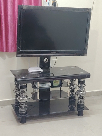 Dammam, Electronics, SAR 430,  Led HD Premium Quality TV With Glass Table