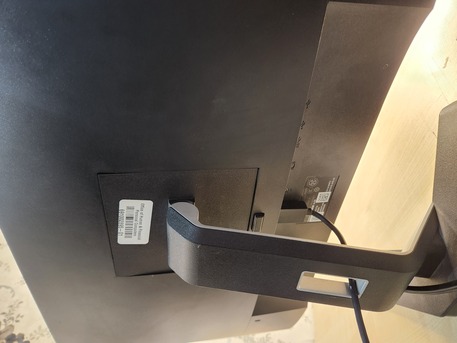 East Riffa, Electronics, BHD 25,  🔴🔴🔴Dell P2419H 24" 1920x1080 16:9 Ultrathin LED IPS Monitor HDMI DP USB V🔴🔴🔴