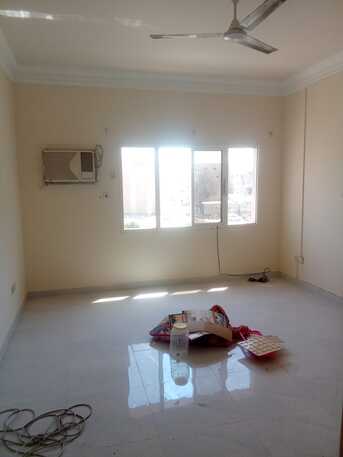 Salmaniya, Apartments, Flats, Houses & Villas, BHD 210/month,  2 BR,  Flat For Rent In Salmaniya Without EWA