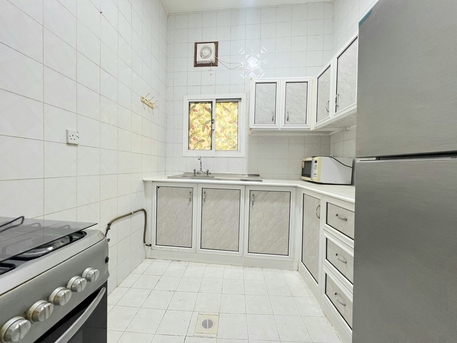 Mahooz, Apartments/Houses, BHD 230/year,  1 BR,  EXCELLENT 1BHK WITH BALCONY CLOSED KITCHEN READY TO MOVE  FURNISHED FLAT CLOSE TO HIGHWAY