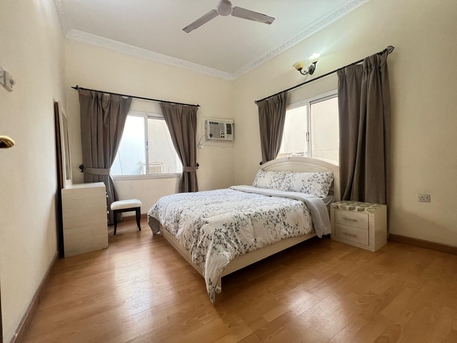 Mahooz, Apartments/Houses, BHD 230/year,  1 BR,  EXCELLENT 1BHK WITH BALCONY CLOSED KITCHEN READY TO MOVE  FURNISHED FLAT CLOSE TO HIGHWAY