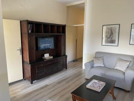 Amman, Apartments/Houses, JOD 9600/year,  Furnished,  3 BR,  Rooftop Fully Furnished 3B Apart With Terrace In Jabal Amman First Circle 00962777688956