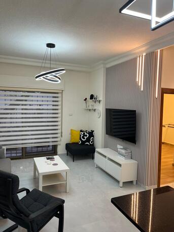 Abdoun, Apartments/Houses, JOD 9600/year,  Furnished,  3 BR,  Ground Fully Furinshed 3B Apartment With Garden In Abdoun 00962777688956